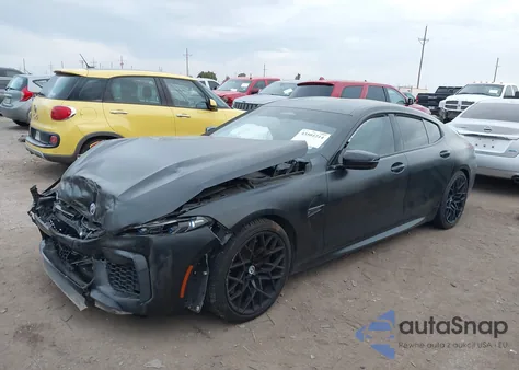 2023 BMW M8 Gran Coupe Competition z USA, uszkodzony, nr VIN WBSGV0C01PCK98409